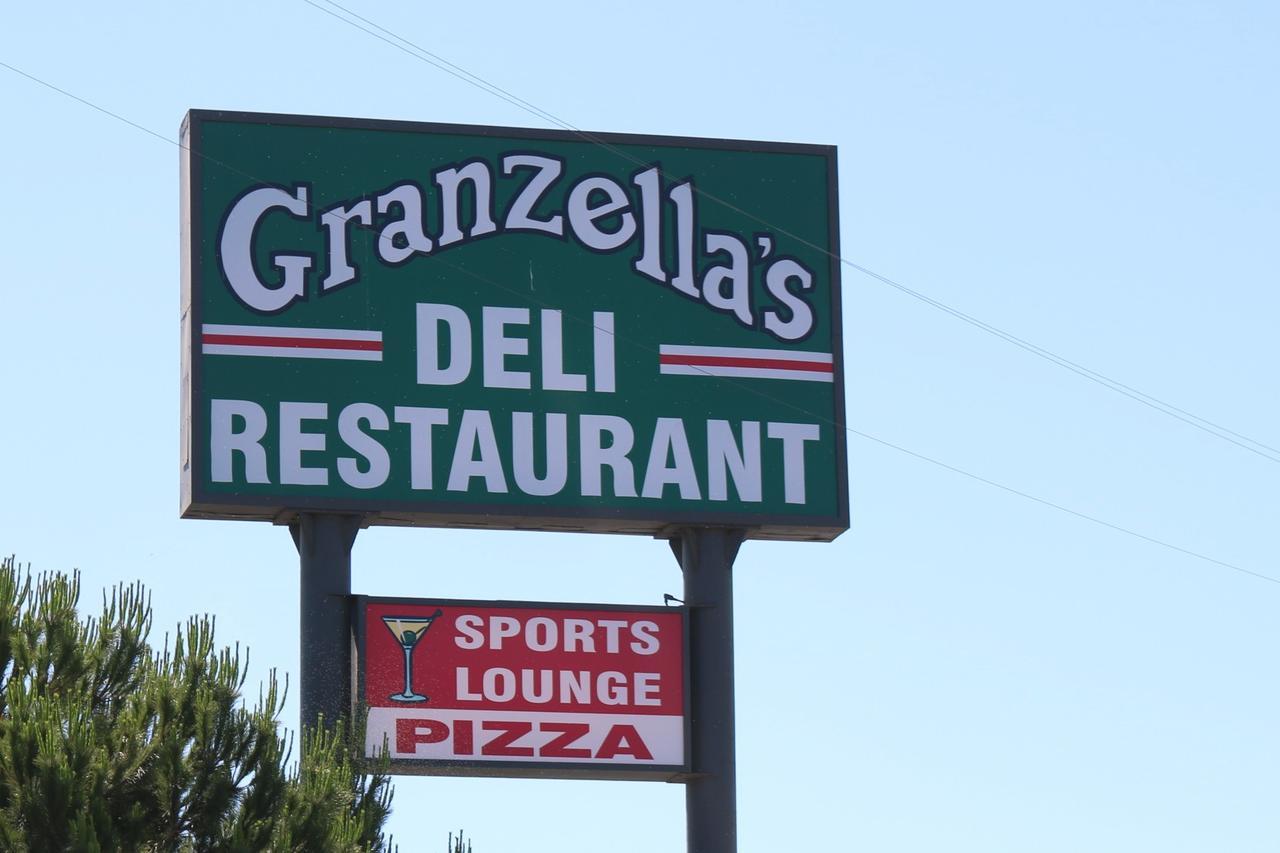 Granzella'S Inn Williams Extérieur photo